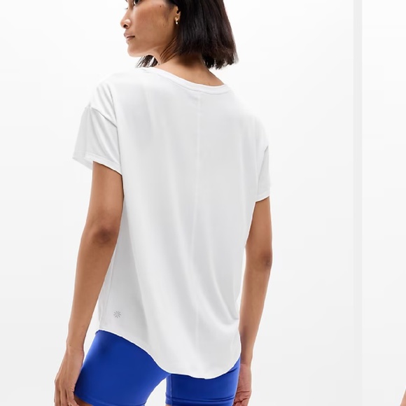 Athleta Move with ease top, M,  CB2551 - Picture 2 of 4